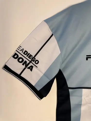 Camisa Retrô Argentina Seleção Maradona Comemorativa 2001  — view 4