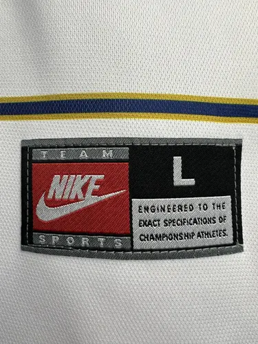 1997-1998 رجعي Pumas UNAM قميص كرة قدم خارجي جودة تايلاندية — view 6