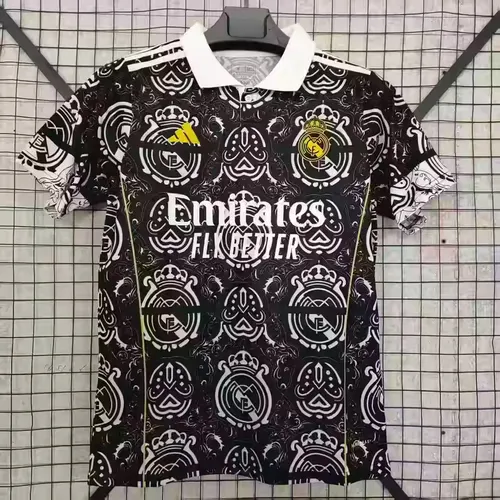 2025/2026 Real Madrid Edición Especial 05 Camiseta de Fútbol  — view 1
