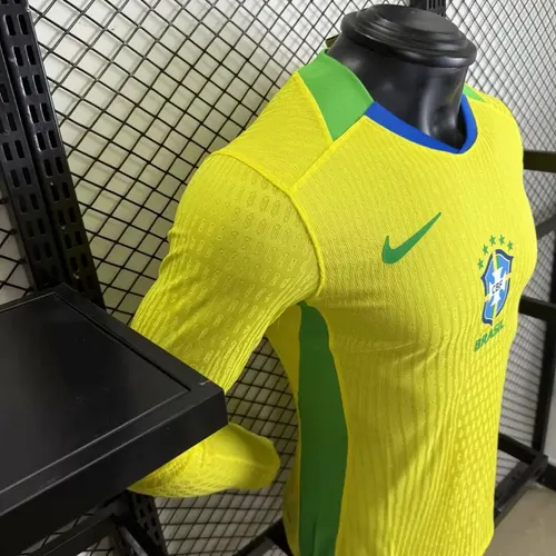 2025/2026 Langarm Player Version Brasilien Heim Fußballtrikot  — view 6