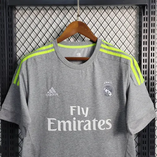 2015/2016 Retro Real Madrid Visitante — view 3