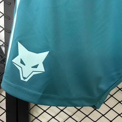 2025/2026 Wolverhampton Wanderers Away Shorts  — view 3