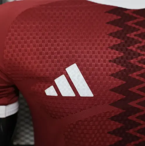 Camisa de Futebol Casa Seleção Nacional Catar Versão Jogador 2026  — view 5