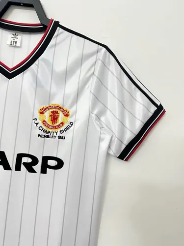 1983/1984 Retro Manchester United Auswärts Fußballtrikot AAA fan-gradät — view 8