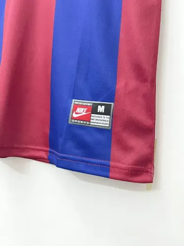 1998/1999 Camisa de Futebol Casa Retrô Barcelona  — view 4
