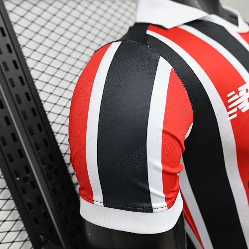 2026/2027 Spielerversion São Paulo Auswärts Fußballtrikot   — view 4