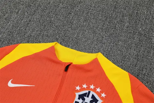 2026 Brasilien Halblanger Trainingsanzug Fußballtrikot AAA Fan-Qualität Anzug 01 — view 4