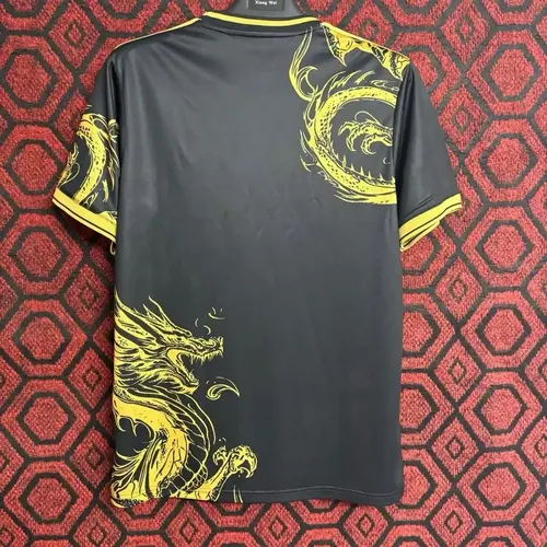 2024/2025 Real Madrid Goldener Drache Sonderedition Trikot Grün  — view 2
