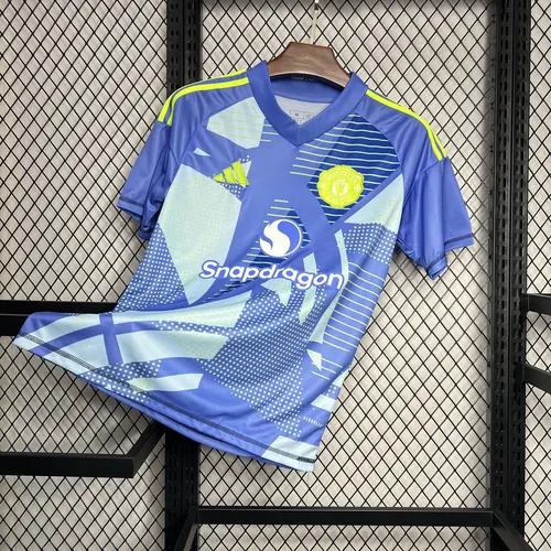 2024/2025 Manchester United Torwarttrikot  — view 3
