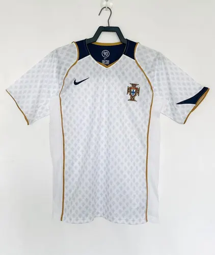 2004 Retro Portugal Away Football Shirt 