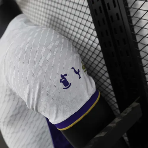 2025/2026 Versión Jugador Real Madrid Edición Especial 09 Camiseta de Fútbol  — view 8