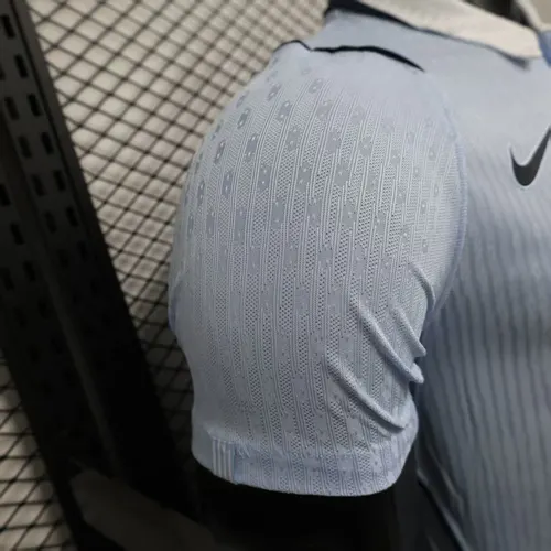 نسخة اللاعب 2026 قميص منتخب الأوروغواي الأساسي لكرة القدم درجة المعجبين AAA — view 8