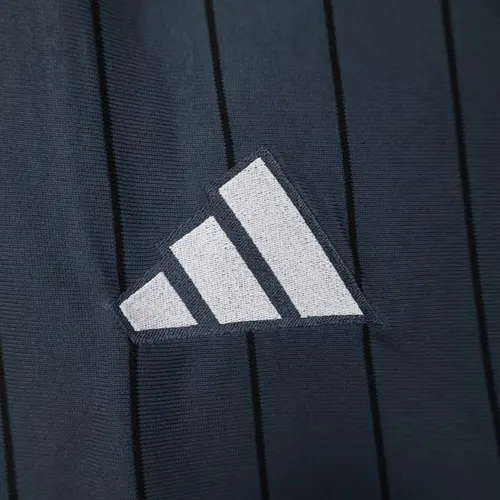 2025/2026 Bayern Munich Boutons Édition Spéciale Gris Maillot   — view 5
