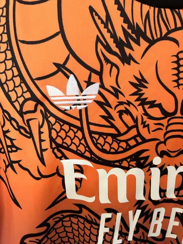 2025/2026 Real Madrid Dragón Naranja Edición Especial Camiseta de Fútbol  — view 4