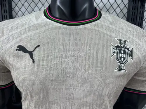 2025/2026 Version Joueur Portugal Édition Spéciale Maillot de football  — view 3