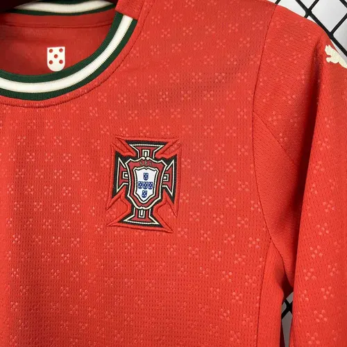 2025/2026 Long Sleeves Portugal Home Football Shirt  Kids Size — view 5