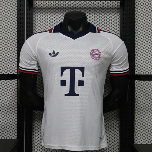 نسخة لاعب 2026/2027 Bayern Munich خارج الأرض قميص كرة قدم جودة تايلاندية 