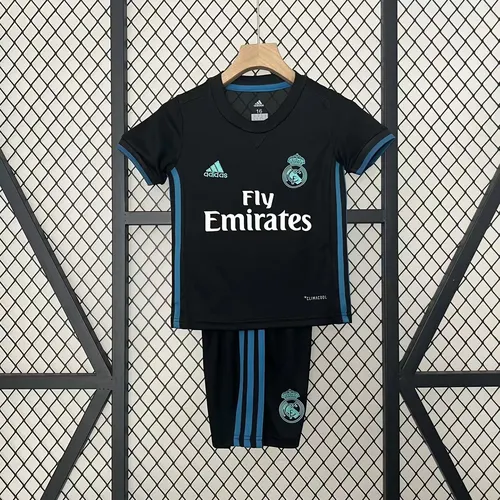 قميص ريال مدريد الرجعي خارج الأرض لموسم 2017/2018 بجودة تايلاندية مقاس الأطفال — view 1