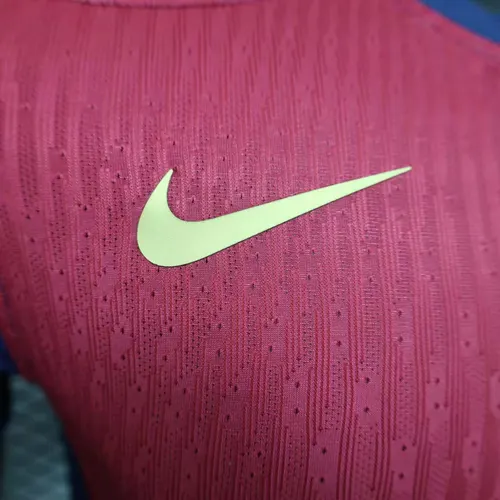 Camisa de Futebol Barcelona Home Versão Jogador 2024/2025  — view 6