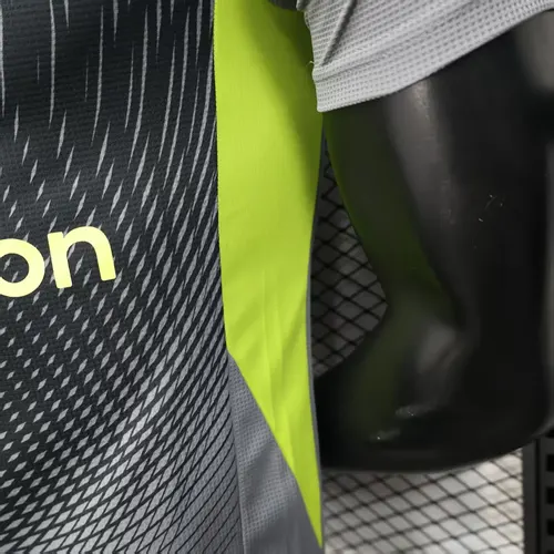 2025/2026 Spielerversion Manchester United Sonderausgabe 03 Fußballtrikot  — view 8