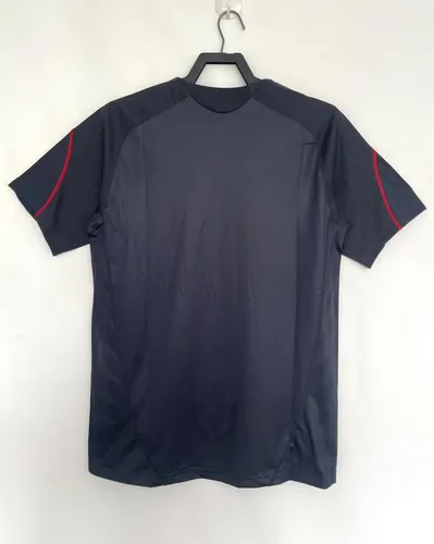2009/2010 Retro Liverpool Auswärts Fußballtrikot AAA fan-gradät — view 2