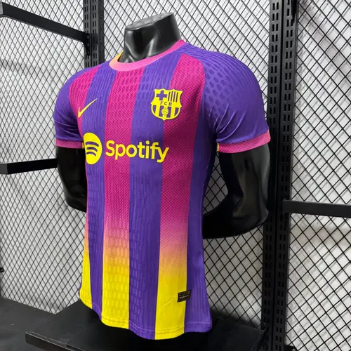 2026/2027 Player Version Barcelona Special Edition Red Purple Football Jersey   — view 4