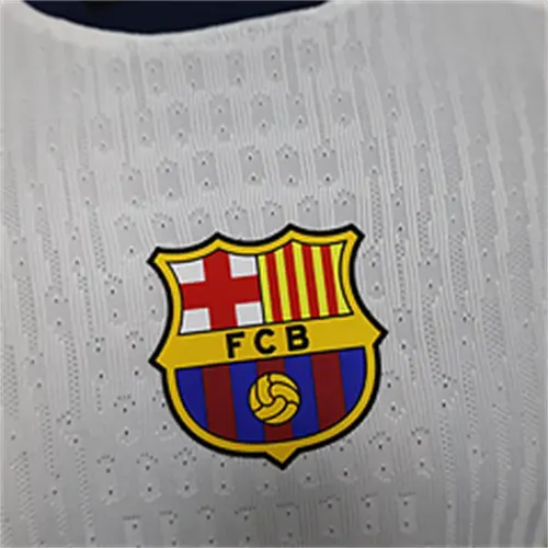 2024/2025 Spieler Version Barcelona Weißes Coldplay Trikot  — view 5