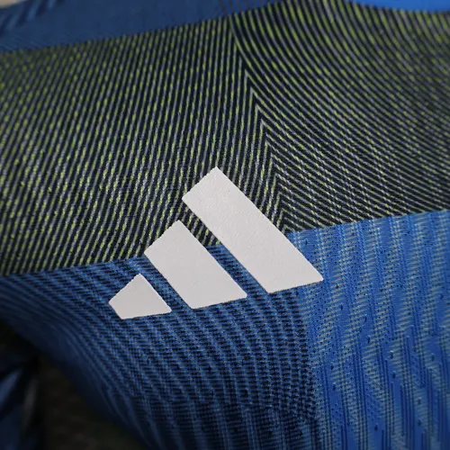 2025/2026 Version Joueur Real Madrid Avant-match Tenue d'Entraînement 01 Maillot de Football  — view 4