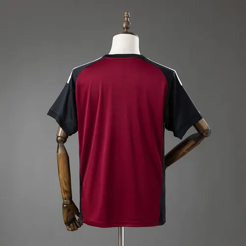 2026 Spain National Team Goalkeeper Red Jersey  — view 2