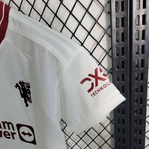 2023/2024 Manchester United Auswärtstrikot  Kindergröße — view 4
