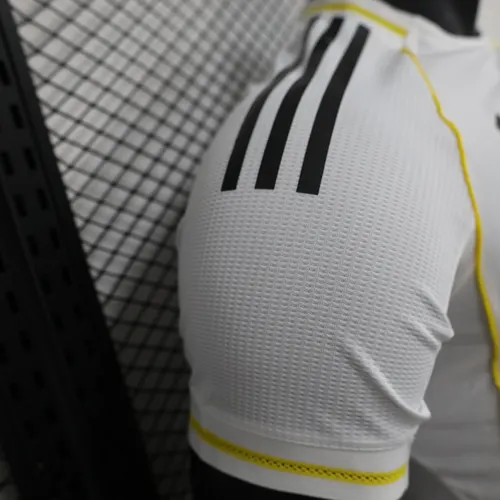 2025/2026 Versión Jugador Camiseta de Fútbol Local Real Madrid  — view 6