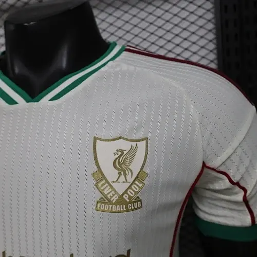2026/2027 Player Version Liverpool Special Edition White Soccer Jersey   — view 5