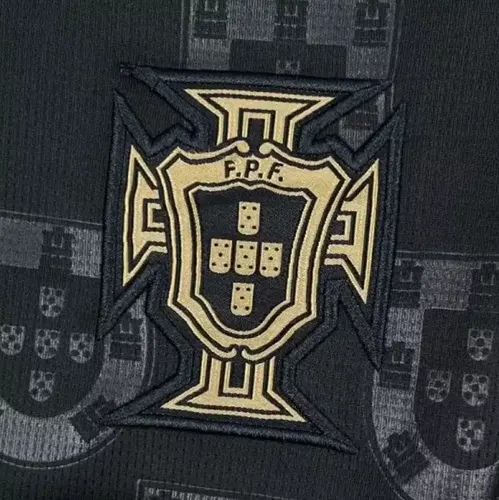 Maillot Portugal Black Panther 2026 AAA qualité fan — view 6