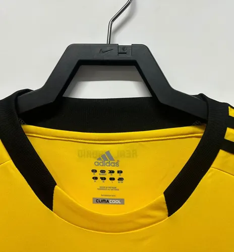 2011/2012 Retro Real Madrid Torwart Fußballtrikot  — view 3