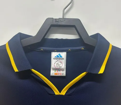 2000-2001 Retro Ajax Away Football Shirt  — view 3