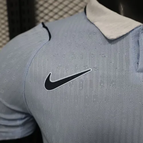 نسخة اللاعب 2026 قميص منتخب الأوروغواي الأساسي لكرة القدم درجة المعجبين AAA — view 6