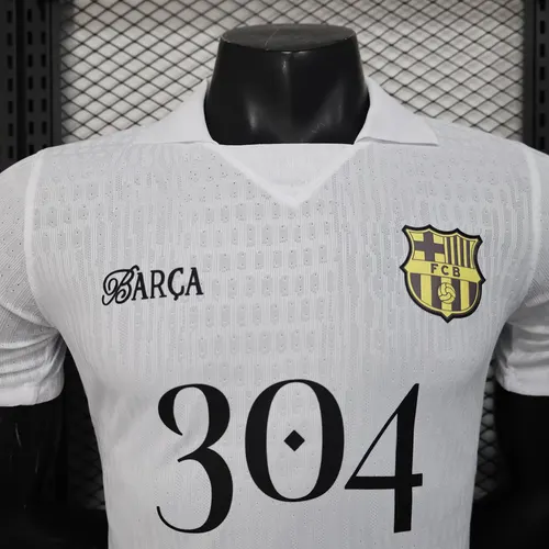 Camisa de Futebol Barcelona Edição Especial Versão Jogador 2025/2026 32  — view 3