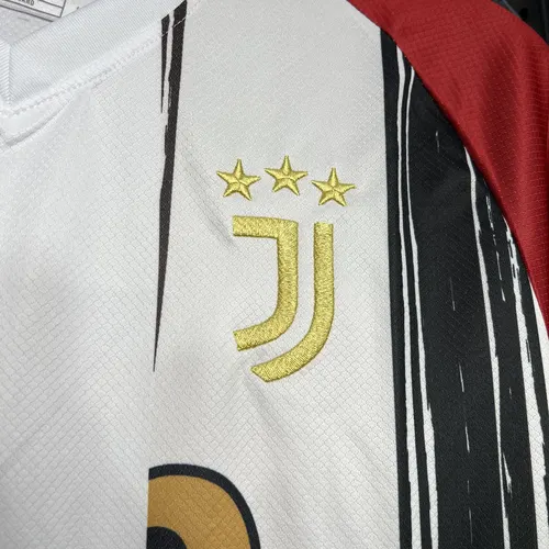 Camiseta edición conjunta de la Juventus 2023/2024  — view 6