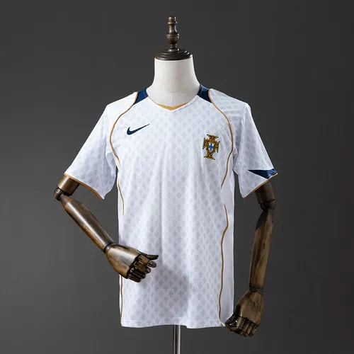 Maillot de football rétro 2004 Portugal Extérieur AAA qualité fan — view 1