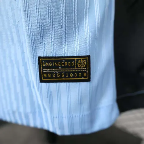 Camiseta de Fútbol 2024 Versión Jugador Uruguay Local AAA calidad fan — view 10