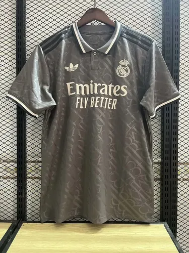 Camisa de Futebol Real Madrid Terceiro Visitante 2024/2025  — view 1
