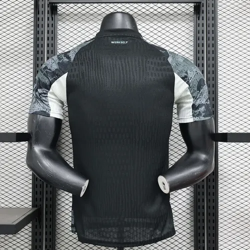 قميص Bayer Leverkusen الثالث خارج الأرض إصدار لاعب موسم 2024/2025 جودة تايلاندية — view 2