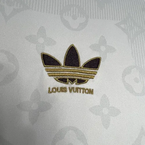 Camiseta Edición Comercial Conjunta LV Real Madrid 2024/2025  — view 7