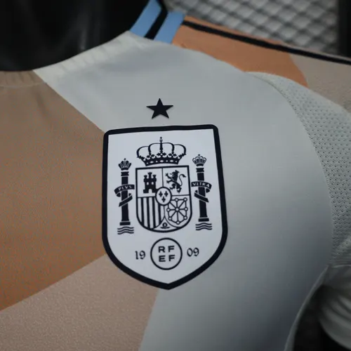 2025/2026 Player Version Spain pre-match Football Jersey  — view 5
