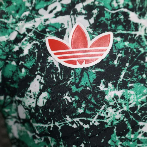 2024/2025 Spielerversion Manchester United Gemeinschaftsausgabe Fußballtrikot AAA fan-gradät — view 3