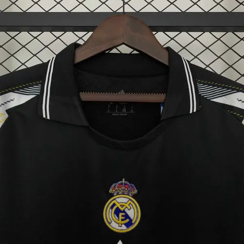2025/2026 Real Madrid Special Edition 08 Football Shirt  — view 3
