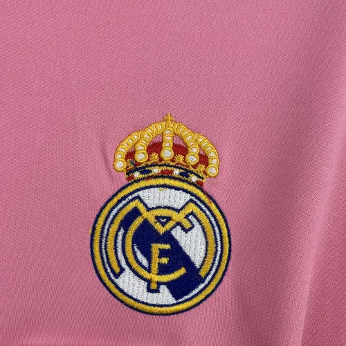 2025/2026 Real Madrid Sonderedition Pink 02 Fußballtrikot  — view 5