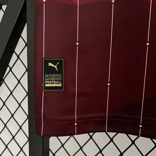 Camisa de Futebol Casa Suíça 2023  — view 9