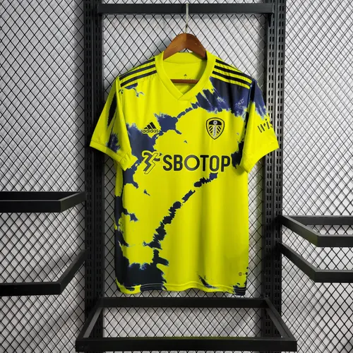 2022/2023 Leeds United Auswärts Fußballtrikot — view 1