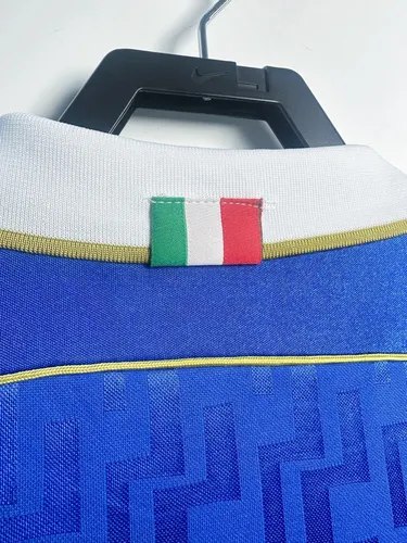 1995 Retro Italy Home Soccer Shirt  — view 4